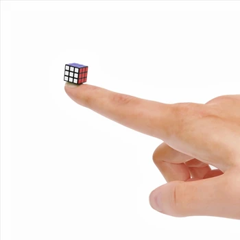 1 СМ Мини куб 3x3x3 Миниатюра на куб 3x3x3 Магистралата куб микро куб 3 * 3 кубче с върха на пръста Малко сладък куб 1 cm Играчки за възрастни